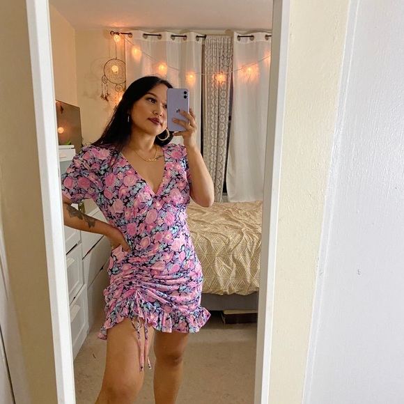 🌸🌸🌸🌸 - Picture 2 of 2